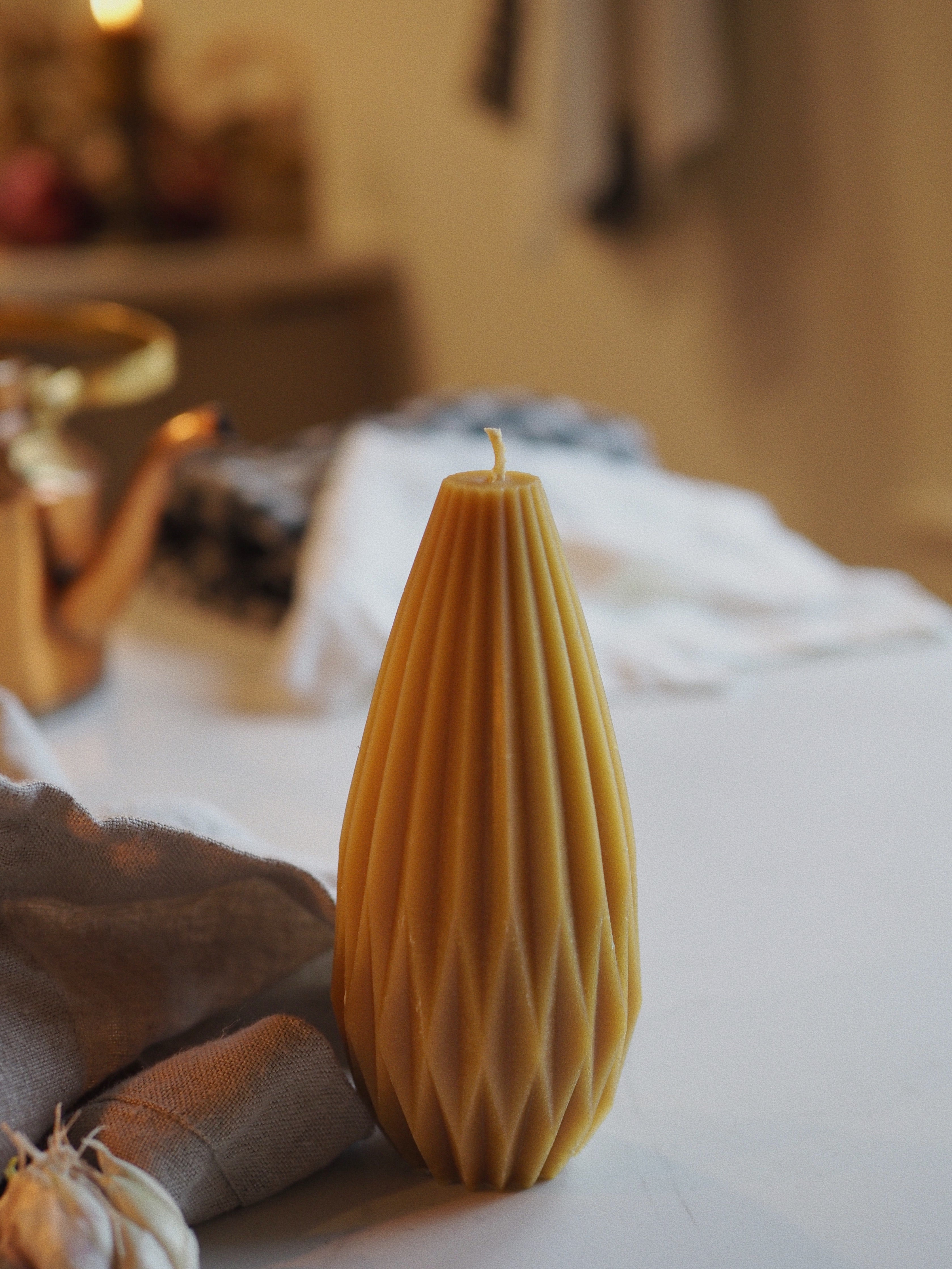 Geometric pillar Large