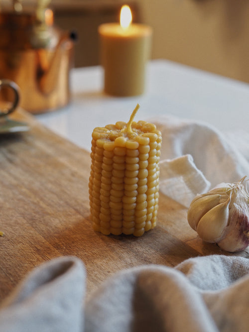Beeswax Corn candle